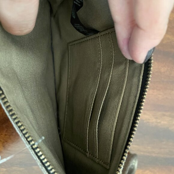 Fossil Green Patchwork Striped Leather Organizer Wallet Wristlet Strap 7" x 5"! - Picture 5 of 5